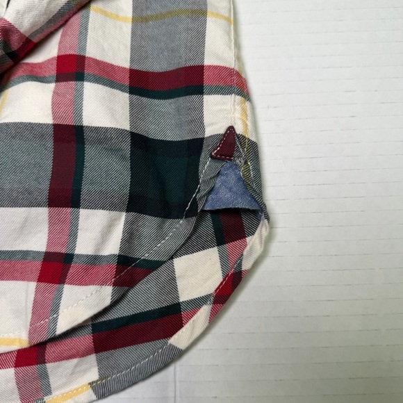 L.L. Bean Signature Stretch Woven Plaid Shirt, Men’s Large, Black/Red - Picture 4 of 9